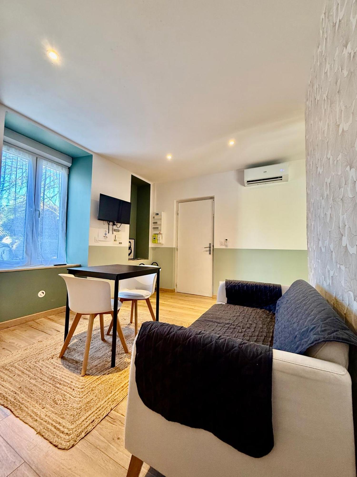 Limoges Sud-Lescinqsuites-L'Eden - Dabnb Bagian luar foto